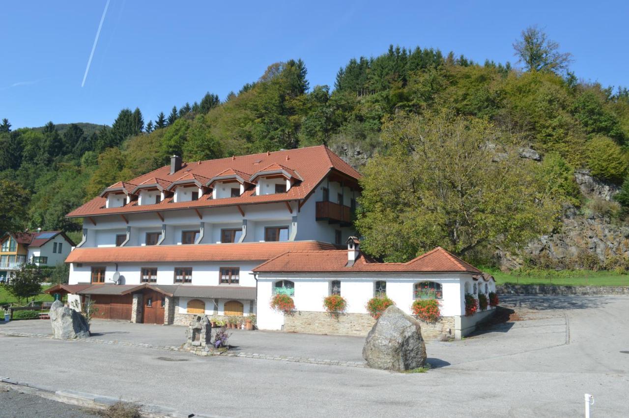 Gasthof Hinterleithner Persenbeug Exterior foto